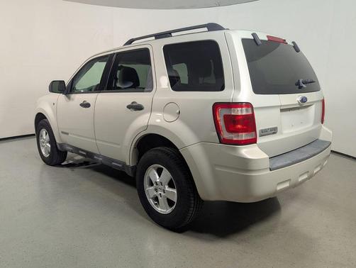 Oxford White Clearcoat 2008 Ford Escape XLT