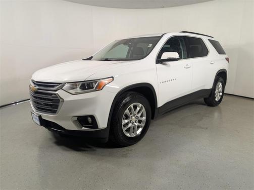 2021 Chevrolet Traverse LT Cloth