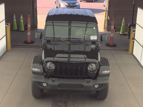 2022 Jeep Wrangler Unlimited Sport Altitude