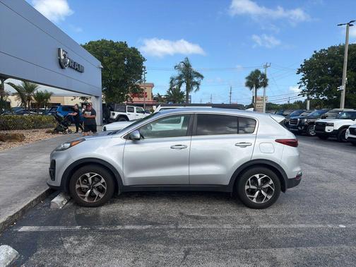 Sparkling Silver 2020 Kia Sportage LX