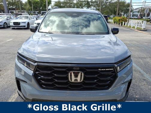 2025 Honda Pilot Black Edition
