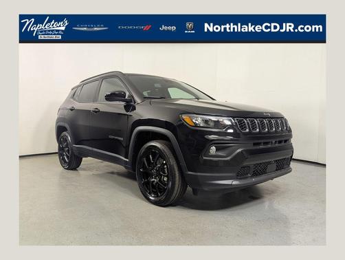 Diamond Black Crystal Pearlcoat 2026 Jeep Compass Latitude