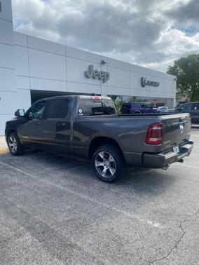 Granite Crystal Metallic Clearcoat 2023 RAM 1500 Laramie
