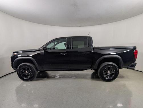 Onyx Black 2023 GMC Canyon Elevation