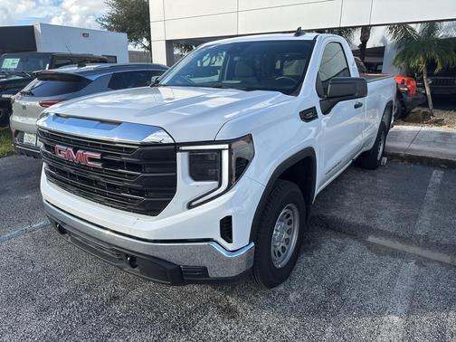2025 GMC Sierra 1500 Pro