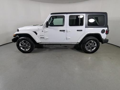 2023 Jeep Wrangler 4-Door Sahara 4x4