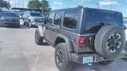 Granite Crystal Metallic Clearcoat 2024 Jeep Wrangler 4xe Rubicon