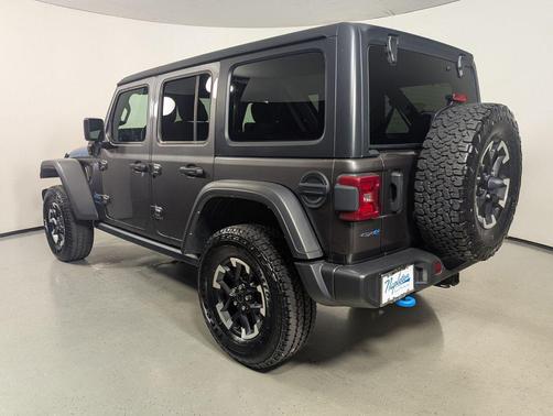 Granite Crystal Metallic Clearcoat 2024 Jeep Wrangler 4xe Rubicon