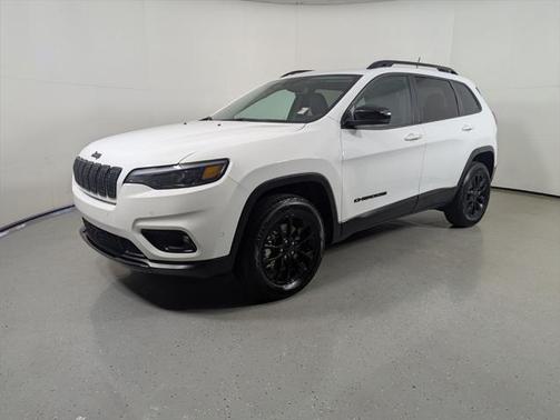 2023 Jeep Cherokee Altitude
