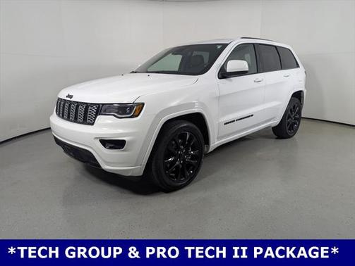 2022 Jeep Grand Cherokee Laredo