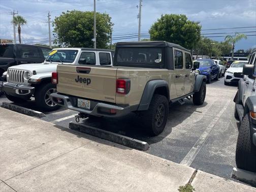 2020 Jeep Gladiator Sport