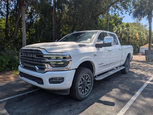 2025 RAM 2500 Limited Crew Cab 4x4 6'4' Box