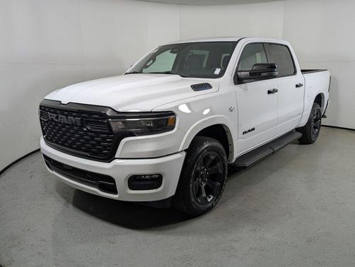 Bright White Clearcoat 2026 RAM 1500 Big Horn/Lone Star