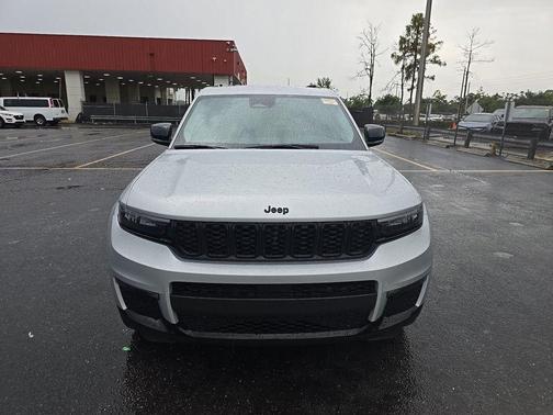 Silver Zynith 2023 Jeep Grand Cherokee L Limited