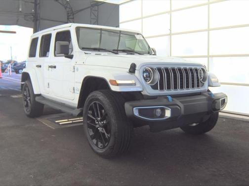 Bright White Clearcoat 2024 Jeep Wrangler 4xe Sahara