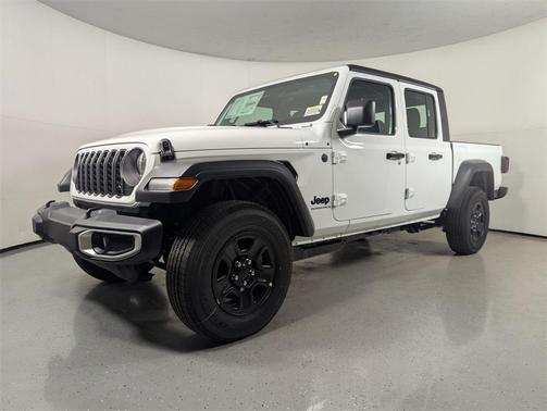 2026 Jeep Gladiator Sport