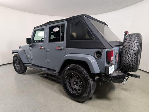 2015 Jeep Wrangler Unlimited Sahara