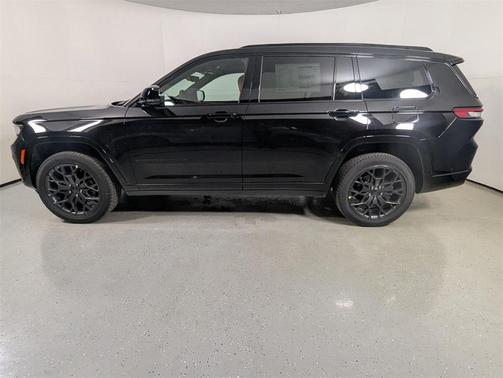 2025 Jeep Grand Cherokee L Summit Reserve