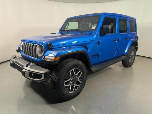 2025 Jeep Wrangler 4-Door Sahara 4x4
