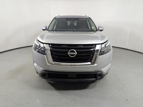 2024 Nissan Pathfinder SV FWD