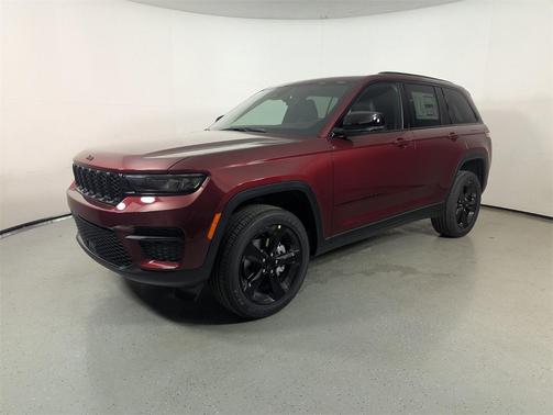 2025 Jeep Grand Cherokee Altitude