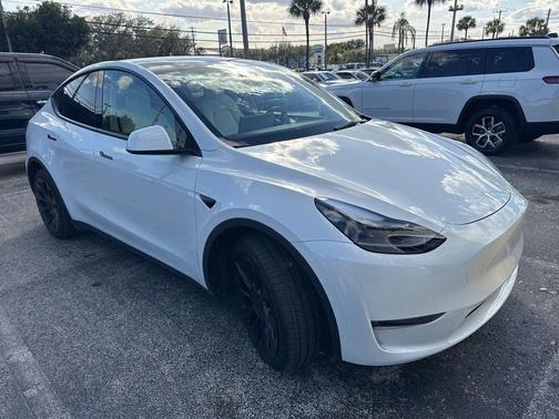 2023 Tesla Model Y Long Range Dual Motor All-Wheel Drive