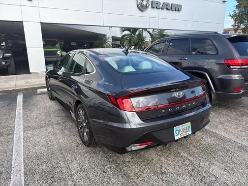 2020 Hyundai SONATA Limited