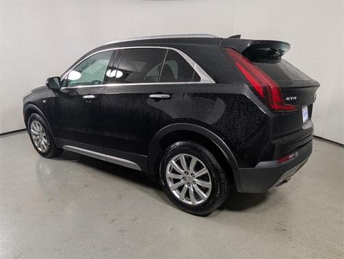2021 Cadillac XT4 Premium Luxury
