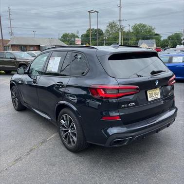 2022 BMW X5 M50i