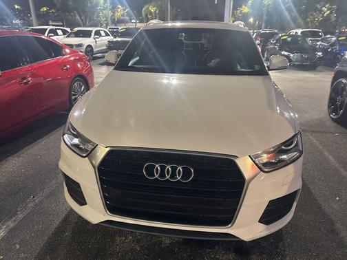 2017 Audi Q3 2.0T Premium Plus