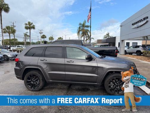 2021 Jeep Grand Cherokee Laredo