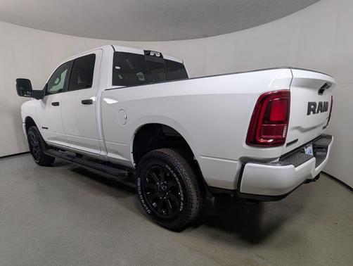 2026 RAM 2500 Big Horn Crew Cab 4x4 6'4' Box