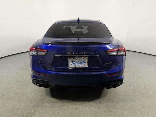 2022 Maserati Ghibli Modena