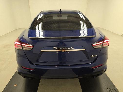 2022 Maserati Ghibli Modena