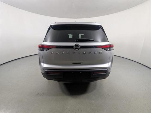 2025 Nissan Pathfinder SV FWD