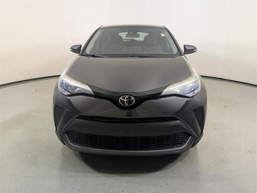 2021 Toyota C-HR LE