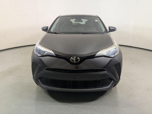 2021 Toyota C-HR LE