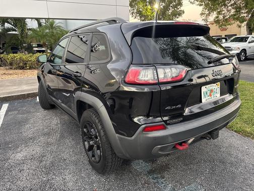 2019 Jeep Cherokee Trailhawk Elite