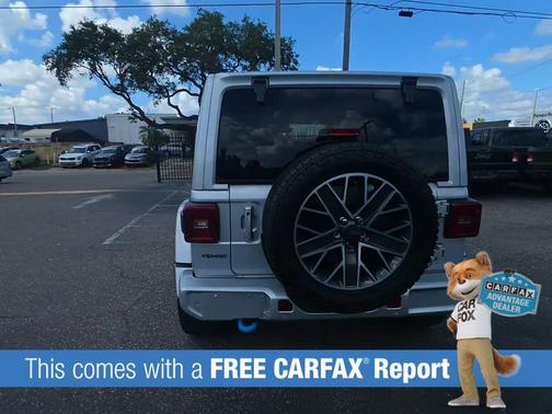 Silver Zynith Clearcoat 2024 Jeep Wrangler 4xe High Altitude