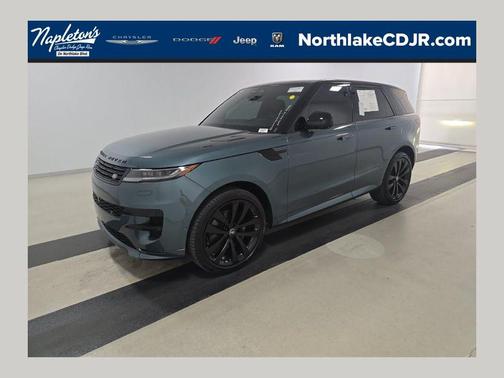 Giola Green Metallic 2024 Land Rover Range Rover Sport SE