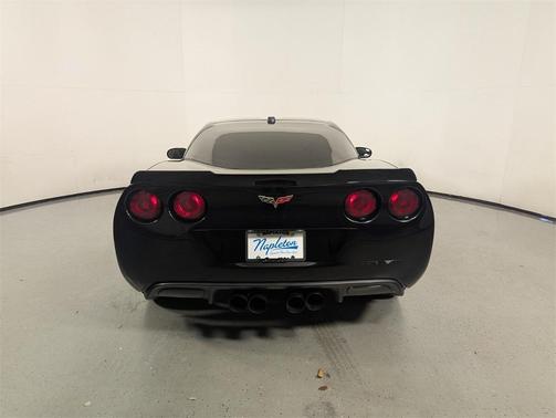 2005 Chevrolet Corvette Base