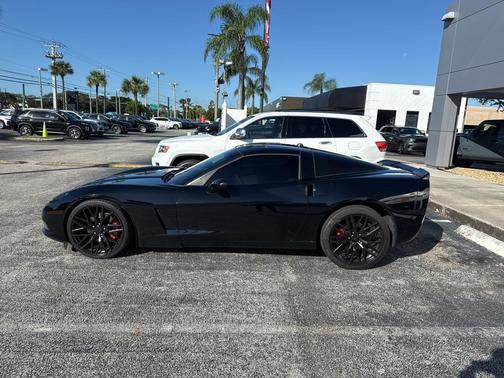 2005 Chevrolet Corvette Base