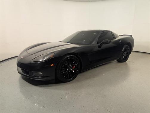 2005 Chevrolet Corvette Base