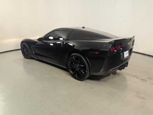 2005 Chevrolet Corvette Base