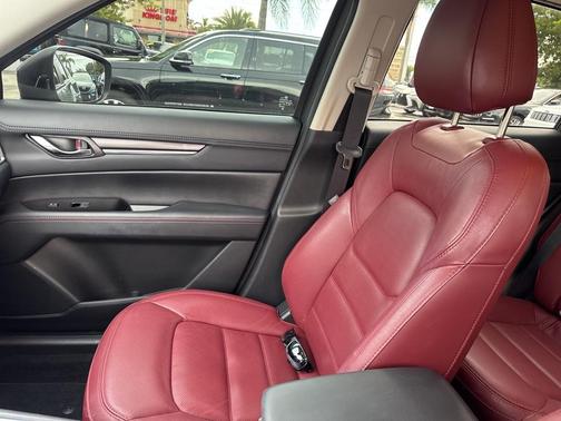 2023 Mazda CX-5 Carbon Edition