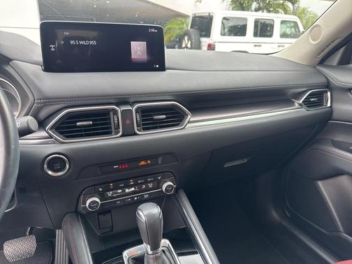 2023 Mazda CX-5 Carbon Edition
