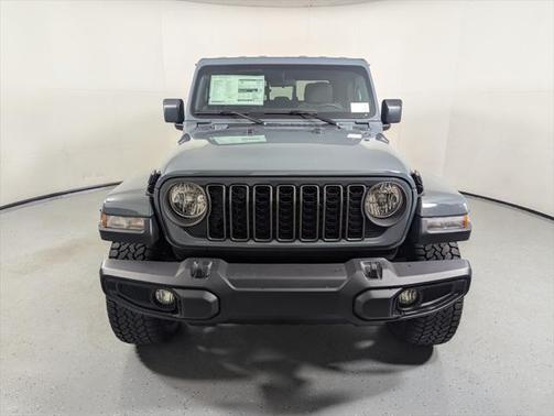 2025 Jeep Gladiator Nighthawk