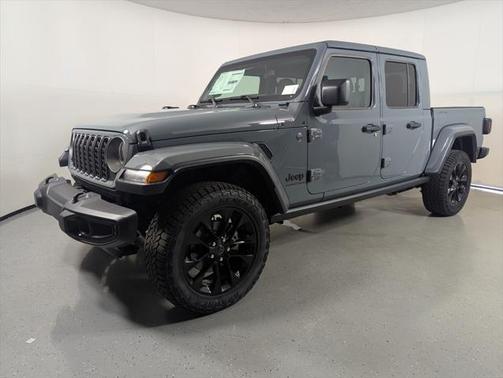 2025 Jeep Gladiator Nighthawk