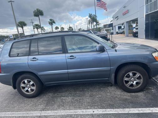 2006 Toyota Highlander Base