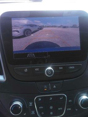 Sterling Gray Metallic 2023 Chevrolet Malibu FWD 1LT